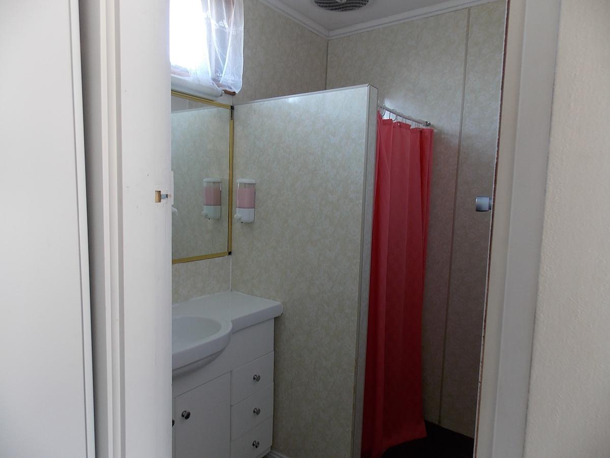 Heywood Motor Inn Room photo